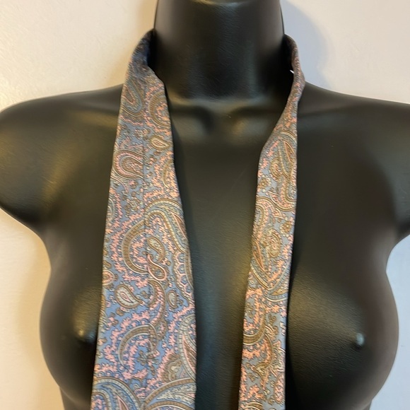 Lanvin Paris Paisley Light Blue Pink Made in Italy Silk Necktie Tie - Picture 11 of 14